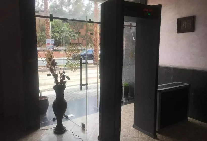 هتل Lakouara