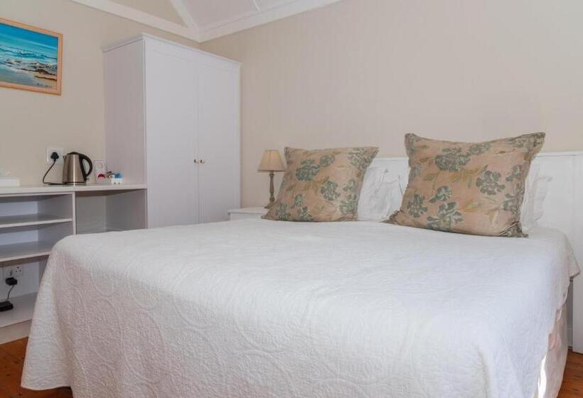 פנסיון Botha House