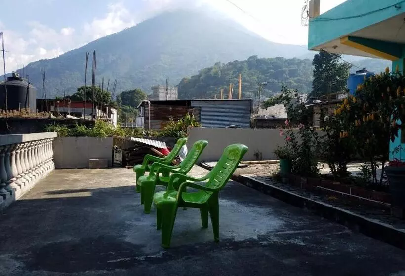 تختخواب و صبحانه Casa Guillermo Batz