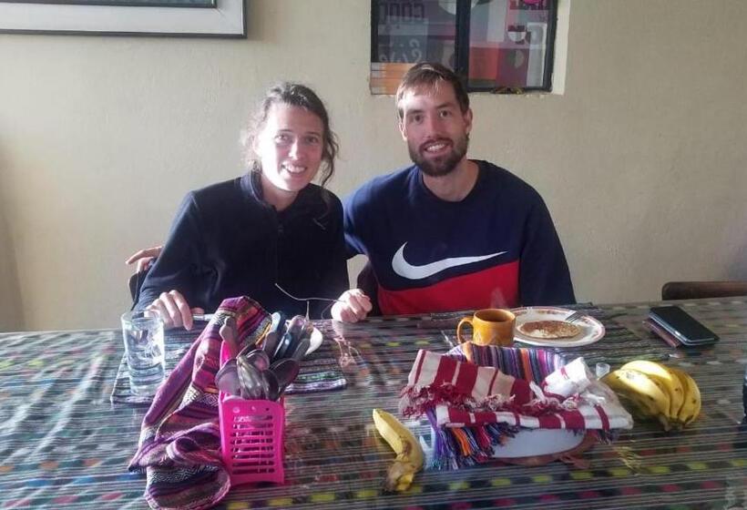 تختخواب و صبحانه Casa Guillermo Batz