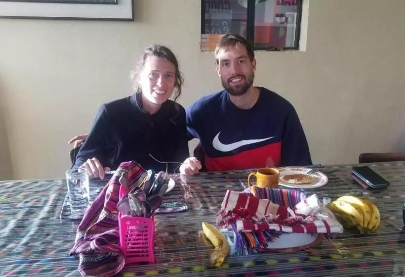 تختخواب و صبحانه Casa Guillermo Batz