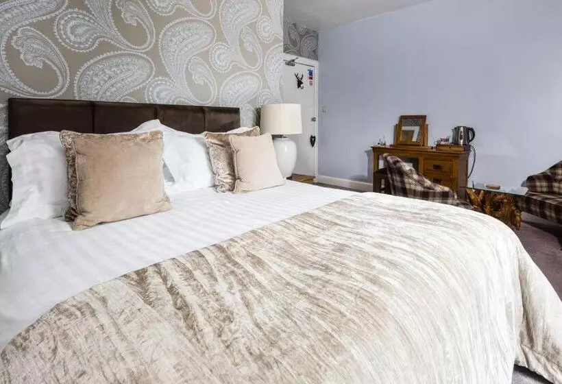 تختخواب و صبحانه Croft Na Coille