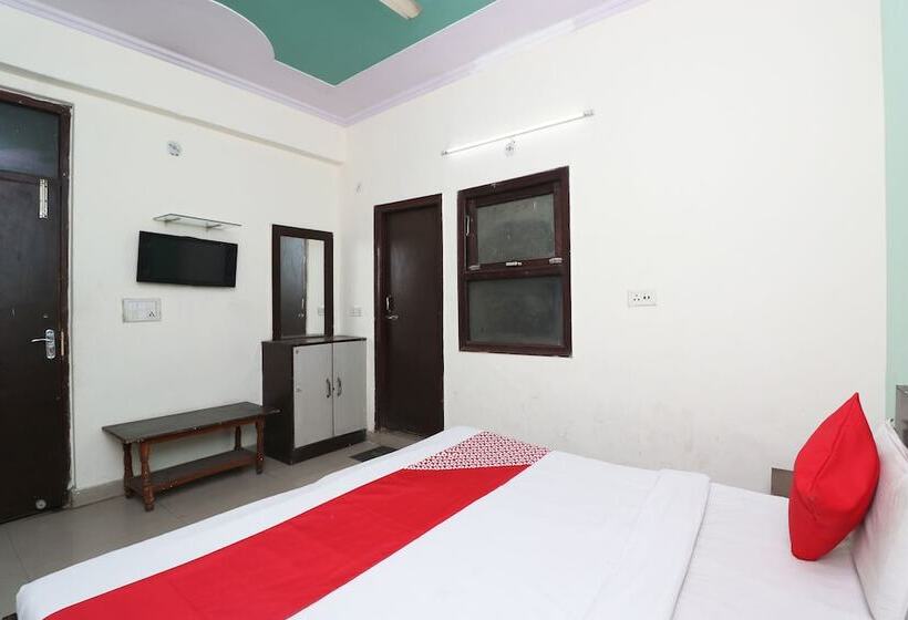 Oyo 29742 Hotel Seva & Restaurant