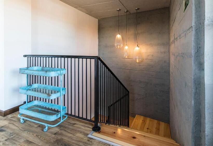 فندق صغير Bercianos1900