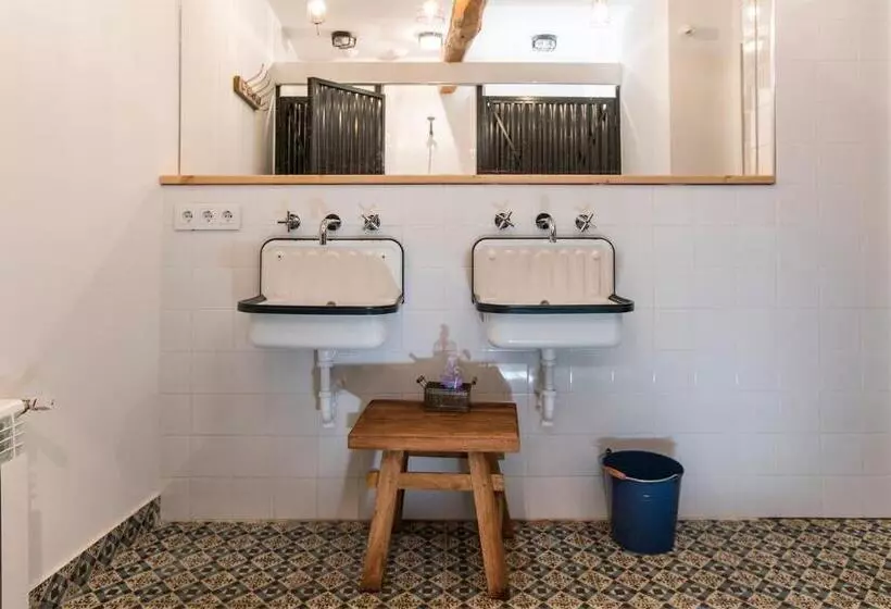 ユースホステル Bercianos1900