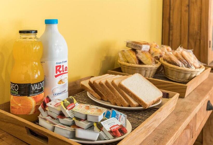 فندق صغير Bercianos1900