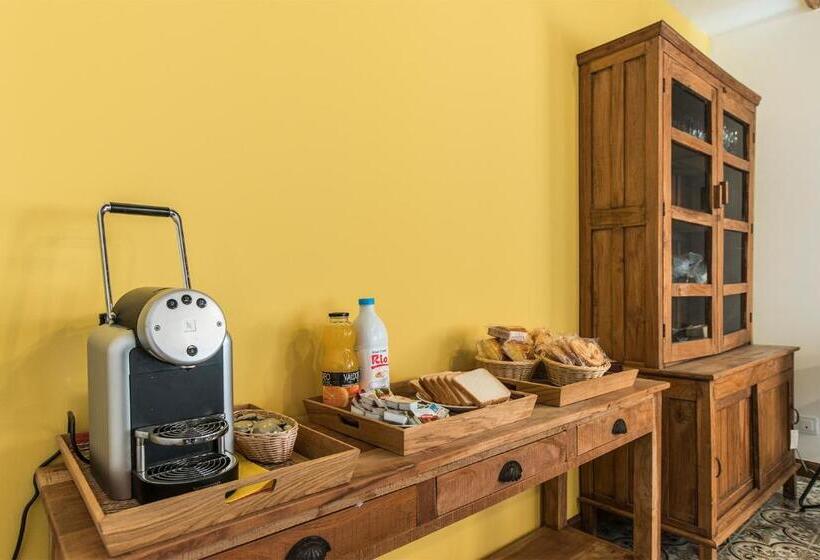 فندق صغير Bercianos1900