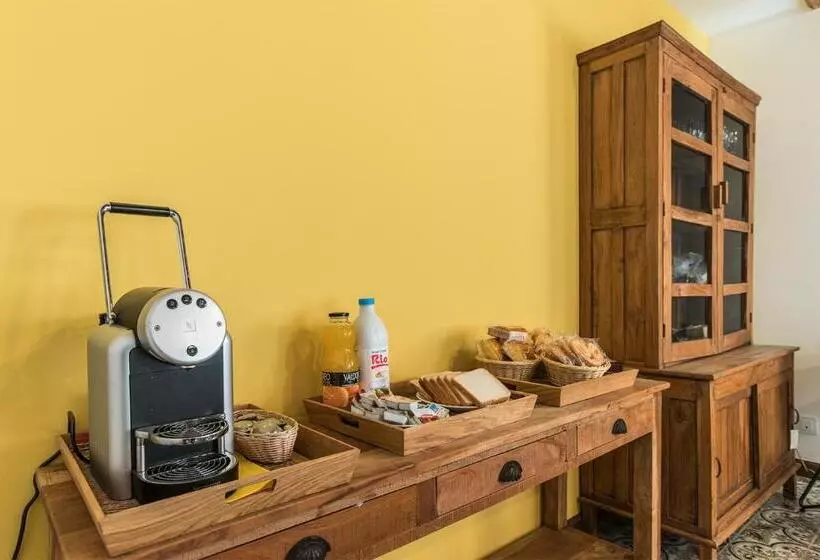 ユースホステル Bercianos1900