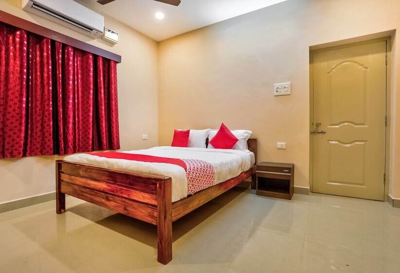 בית מלון כפרי Sri Abirami Inn