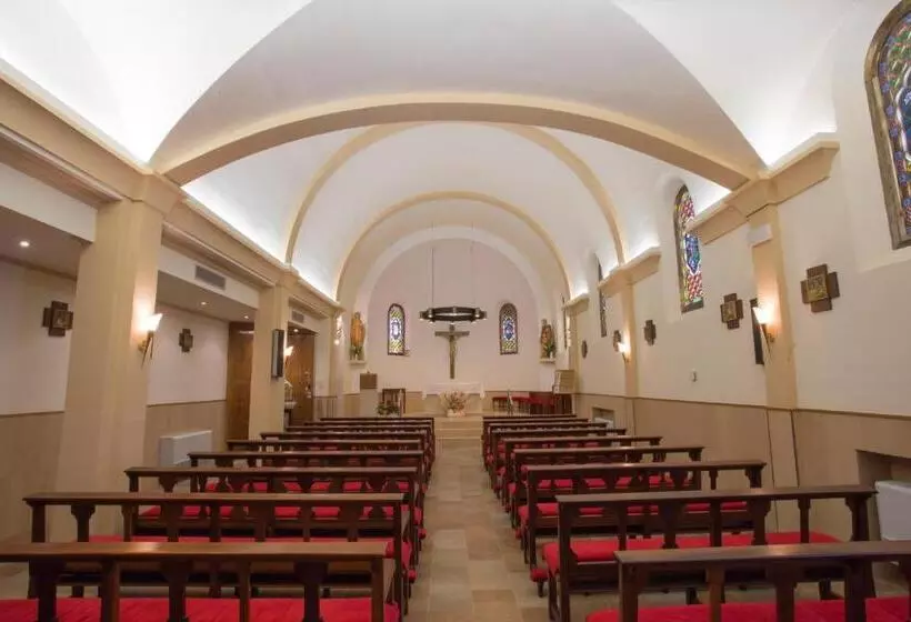 هتل Casa Santa Elena