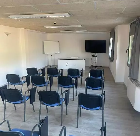 هتل Casa Santa Elena