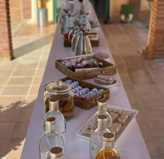 هتل Casa Santa Elena