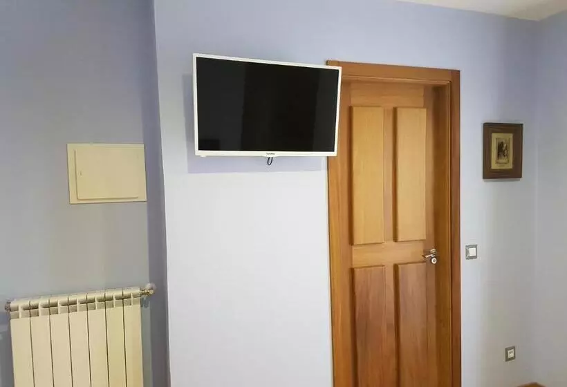 Hotel Hostal Camelot