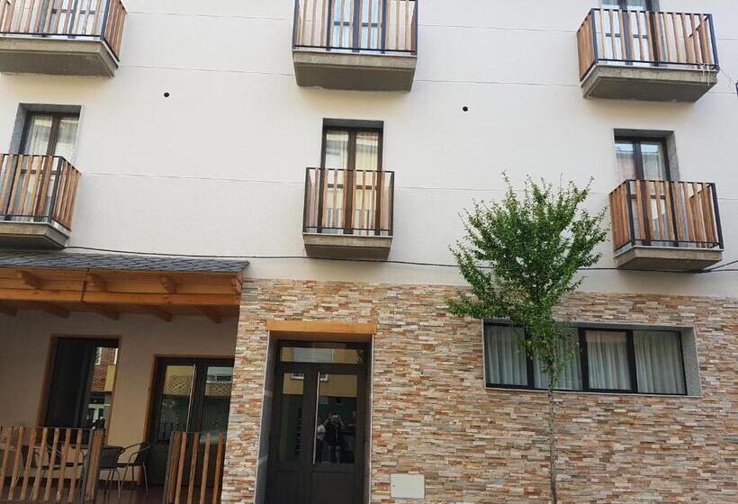 ホテル Hostal Camelot