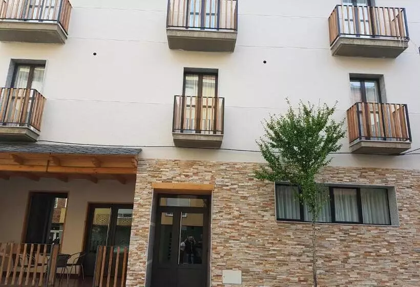 Hotel Hostal Camelot