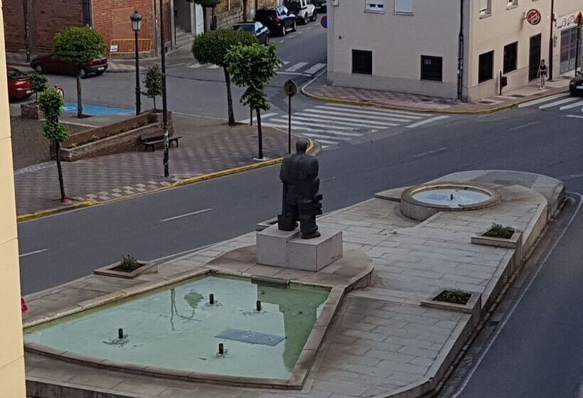 ホテル Hostal Camelot