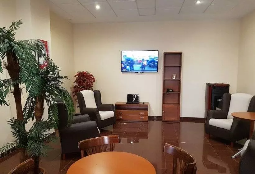 Hotel Hostal Camelot