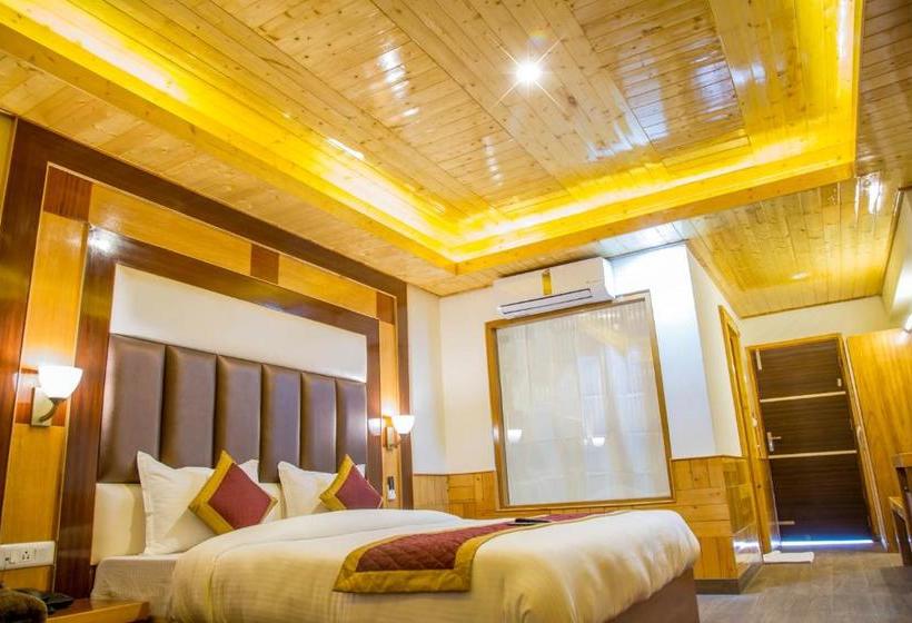 בית מלון כפרי Sanobar The Samita Grand