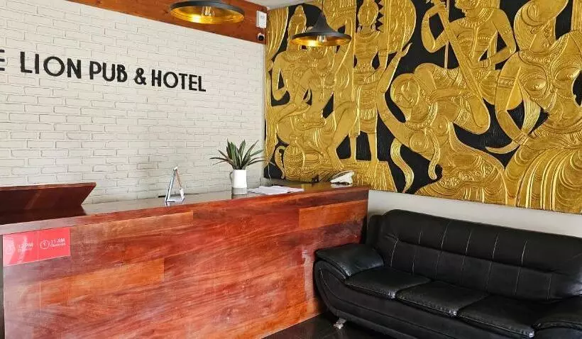 Hotelli The Lion Pub &