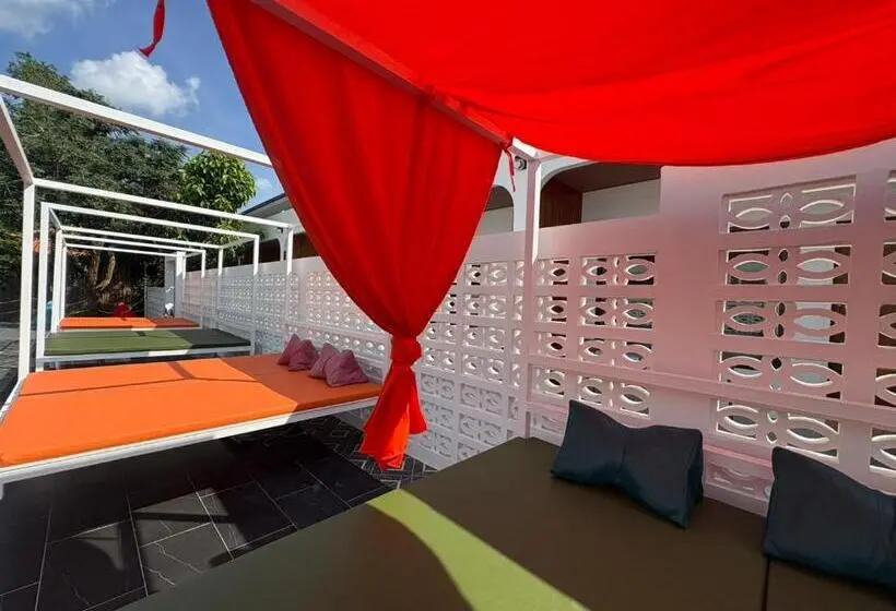 فندق Phangan Hometown Resort Adults Only