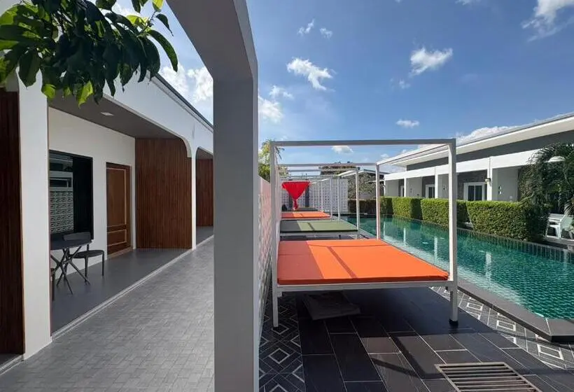 فندق Phangan Hometown Resort Adults Only