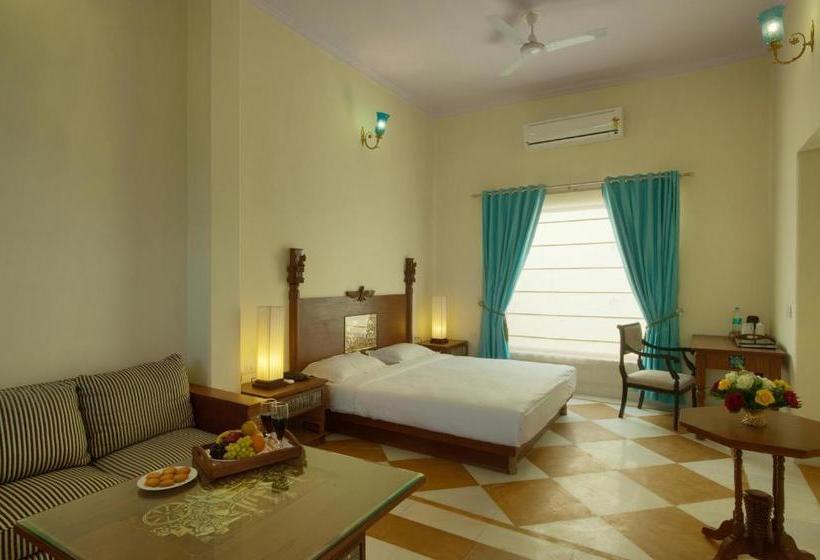 هتل Aaram Baagh Resort & Spa Agra  By Pachar Group