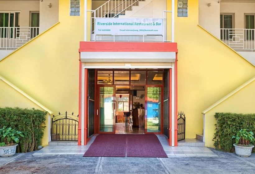 هتل Riverside