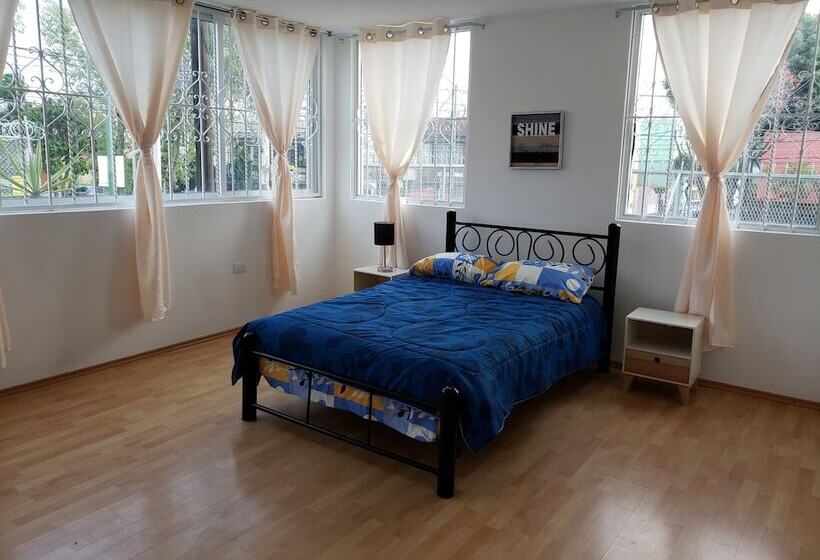 Пансион Hostal Cervatos