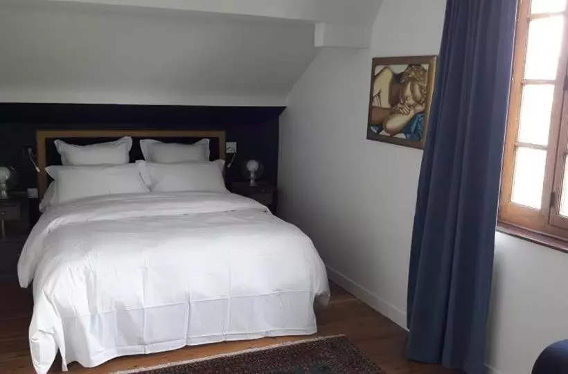 تختخواب و صبحانه Villa Steriane