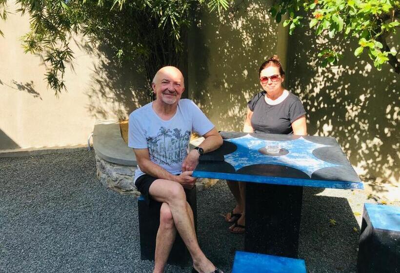 ペンション Hasindu Home Villa