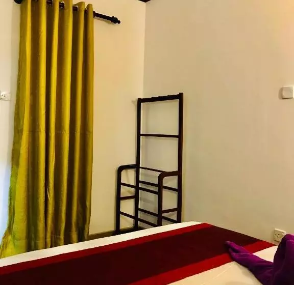 ペンション Hasindu Home Villa