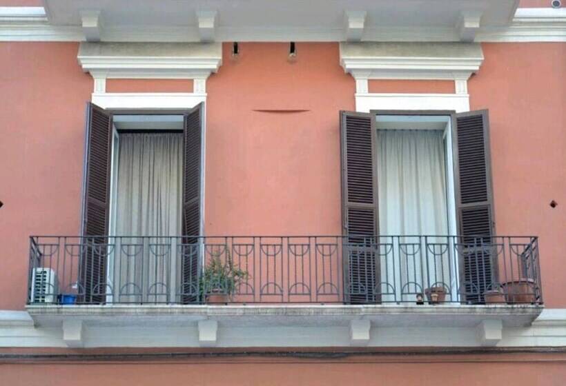 هاستل Cconforthotels Host Bari Centrale Self Check In