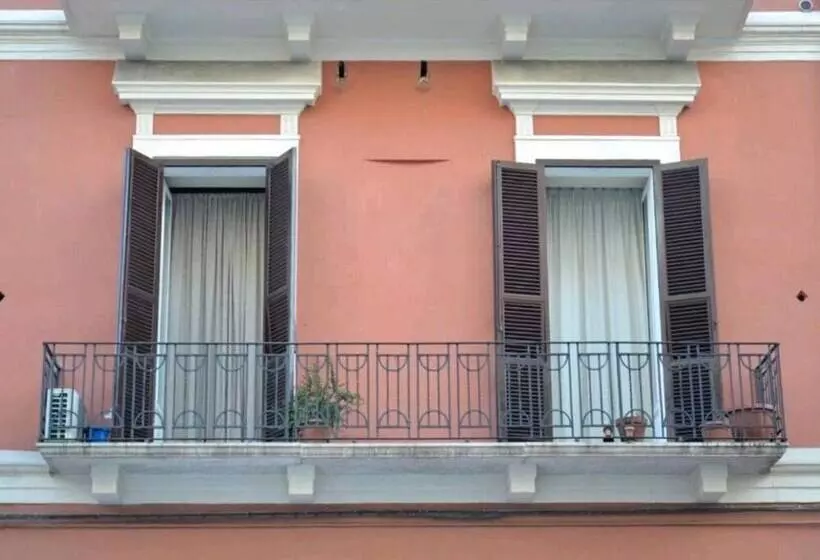 هاستل Cconforthotels Host Bari Centrale
