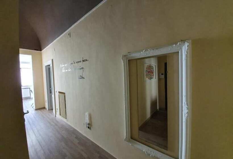 هاستل Cconforthotels Host Bari Centrale Self Check In