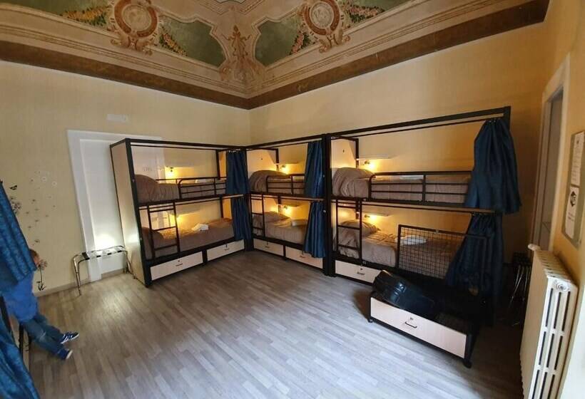 هاستل Cconforthotels Host Bari Centrale Self Check In