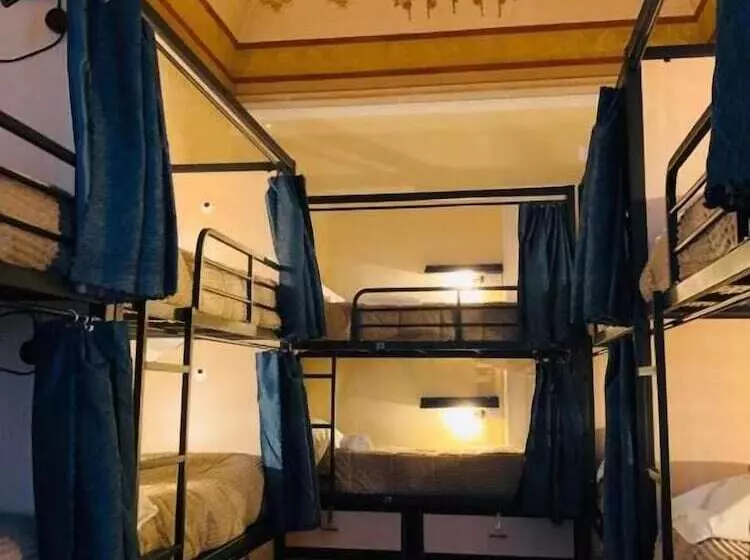 هاستل Cconforthotels Host Bari Centrale