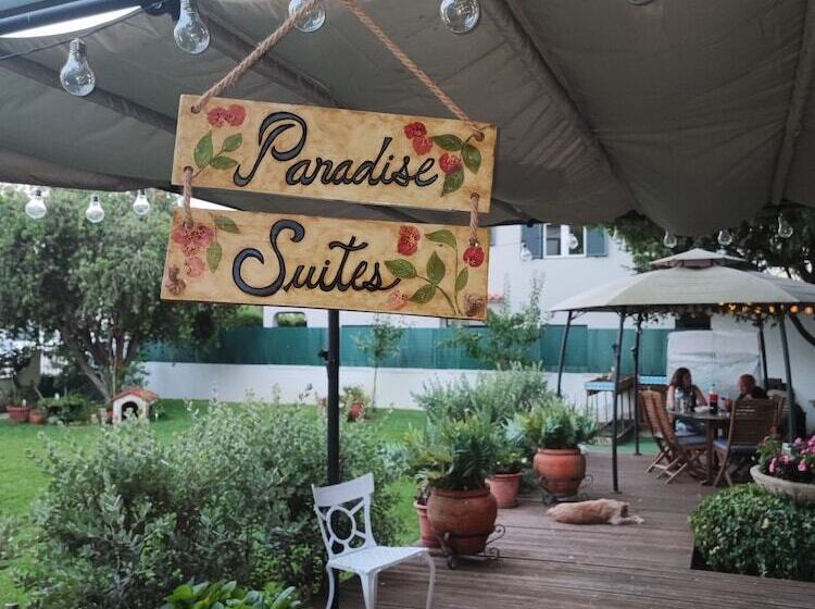 مبيت وإفطار Paradise Suites