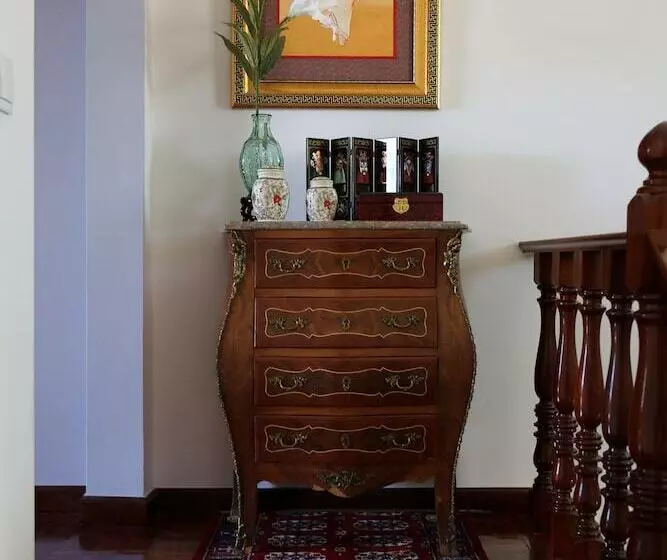 Aamiaismajoitus (B&B) Paradise Suites