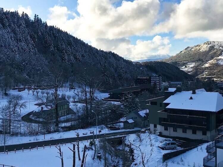 Отель Les Mouflons