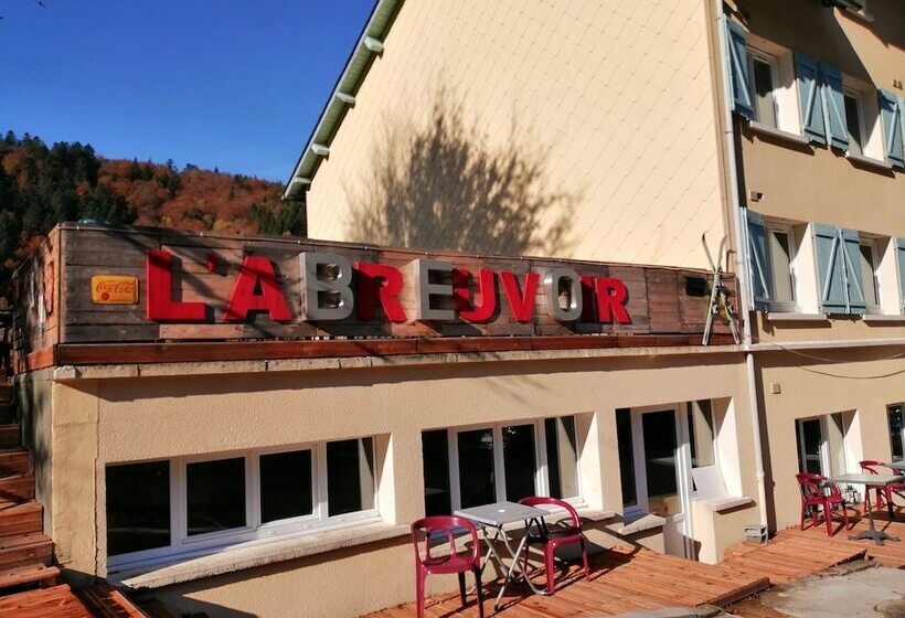 Отель Les Mouflons