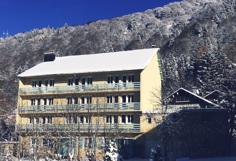 Отель Les Mouflons