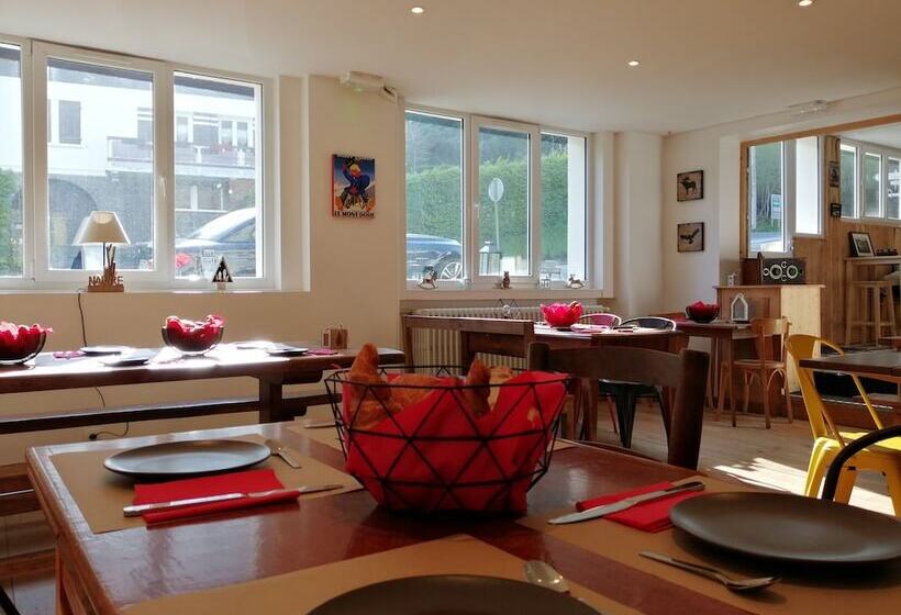 Отель Les Mouflons