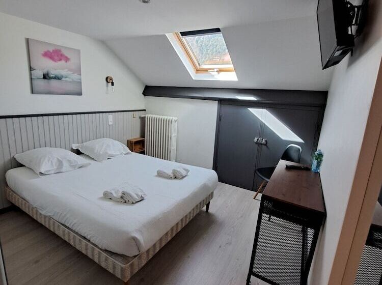 Отель Les Mouflons