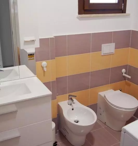 Le Rose Beach & Suites Appartamenti Fronte Mare A Villarosa