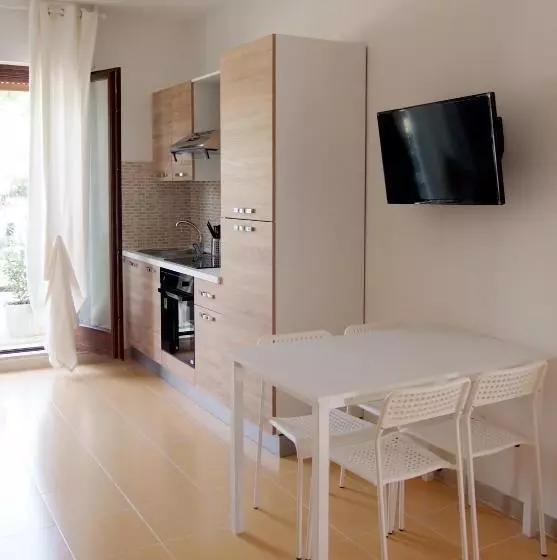 Le Rose Beach & Suites Appartamenti Fronte Mare A Villarosa