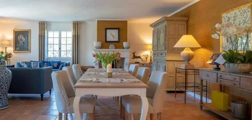 Majatalo Petit Dédale