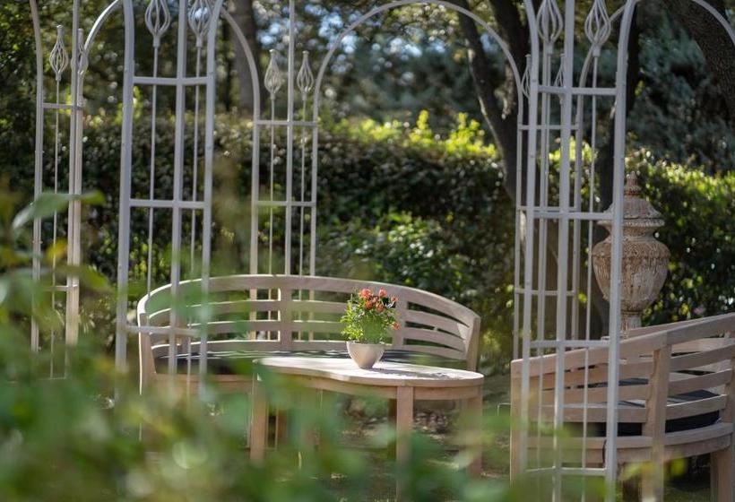 بنسيون Petit Dédale