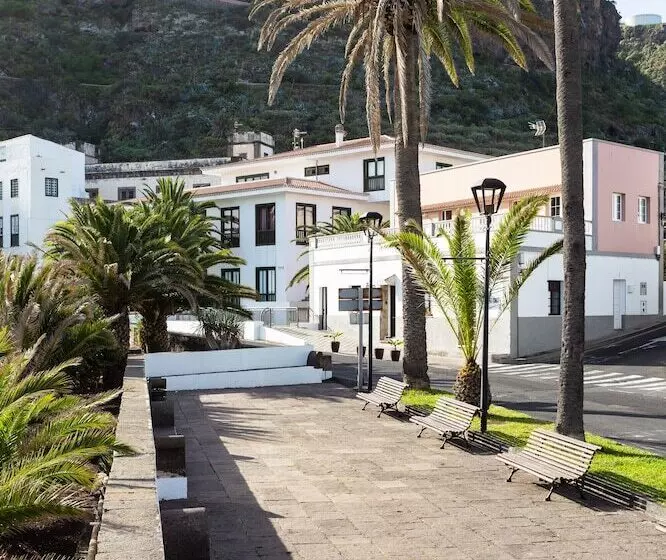 ユースホステル El Hostal Del Cubo