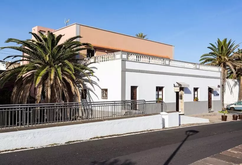 ユースホステル El Hostal Del Cubo