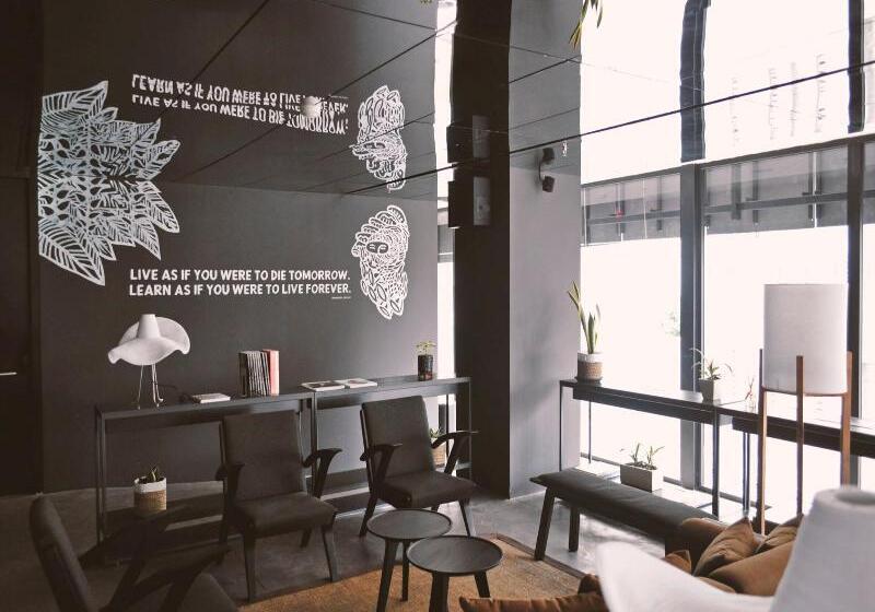 Artotel Gajahmada Semarang